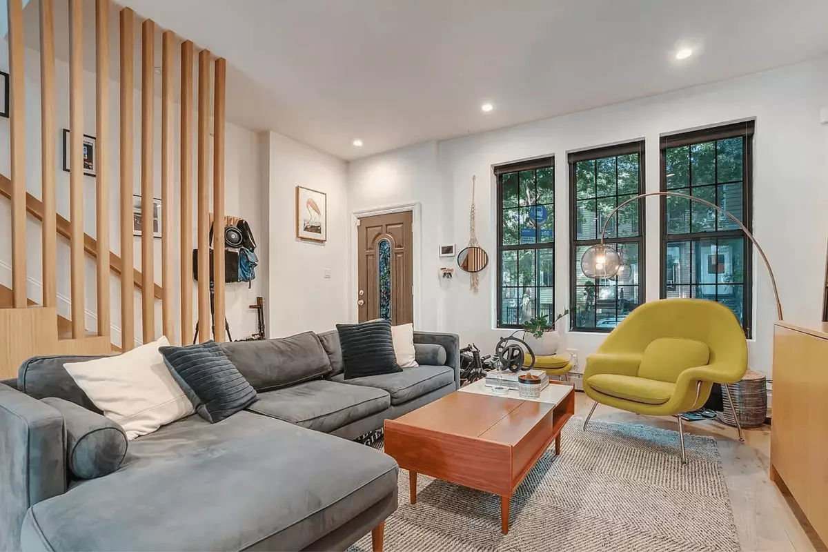 Brooklyn, NY 11207,95 Cooper Street #2