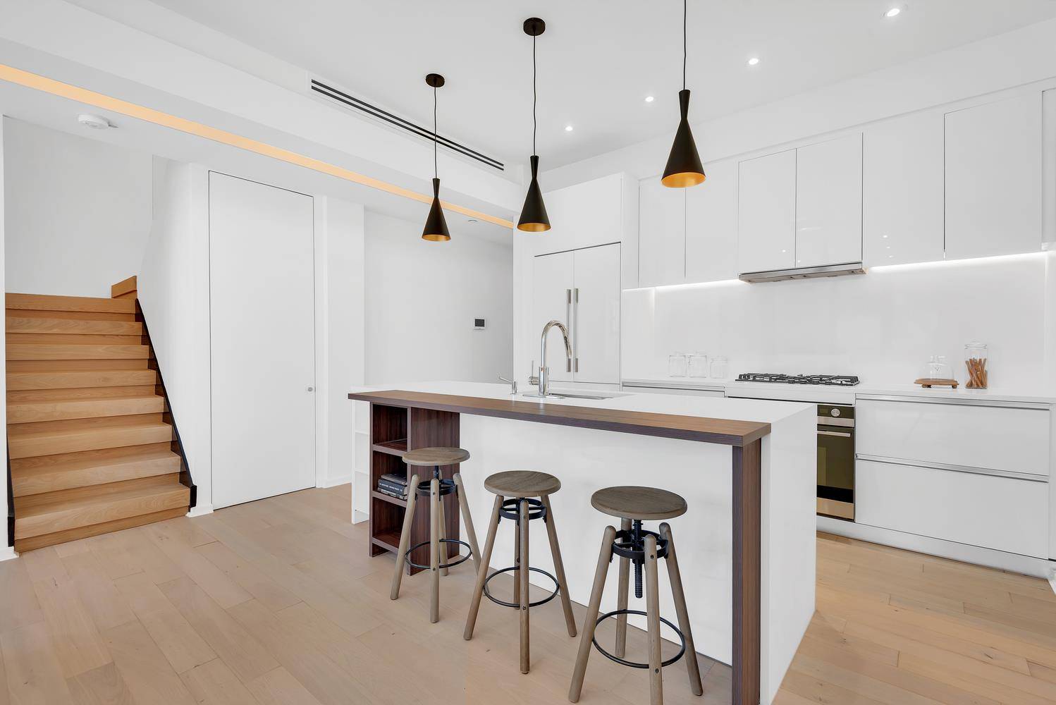 Brooklyn, NY 11211,224 N 6TH Street #3