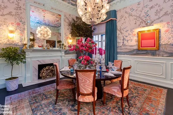 Manhattan, NY 10011,20 W 12TH Street