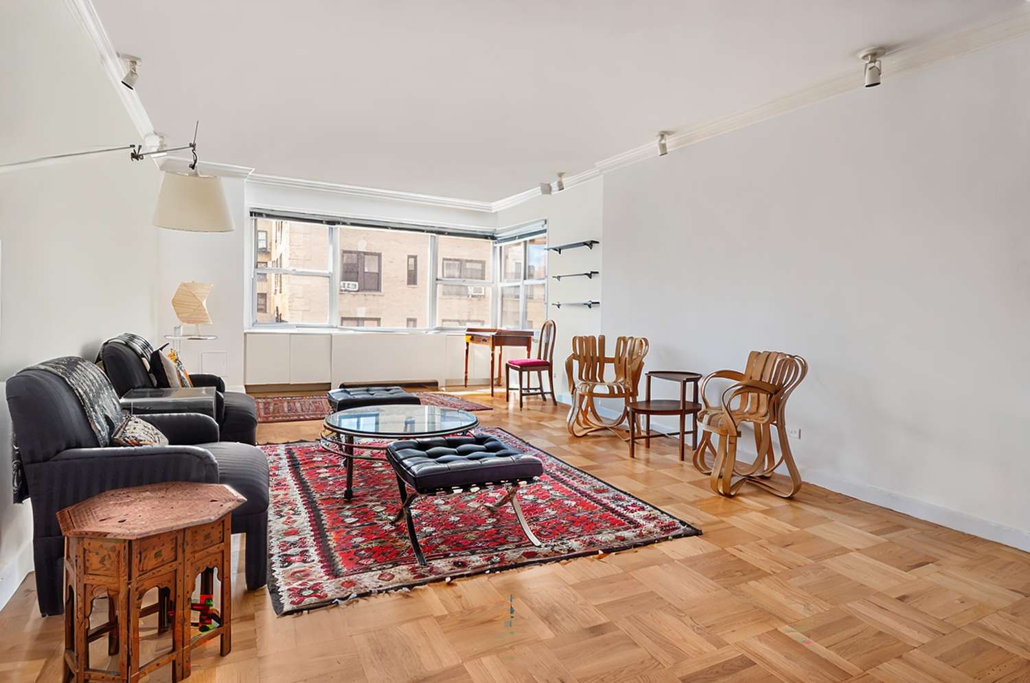 Manhattan, NY 10028,35 E 85TH Street #9D