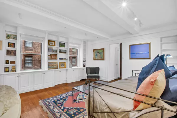 Manhattan, NY 10017,155 E 49TH Street #9F