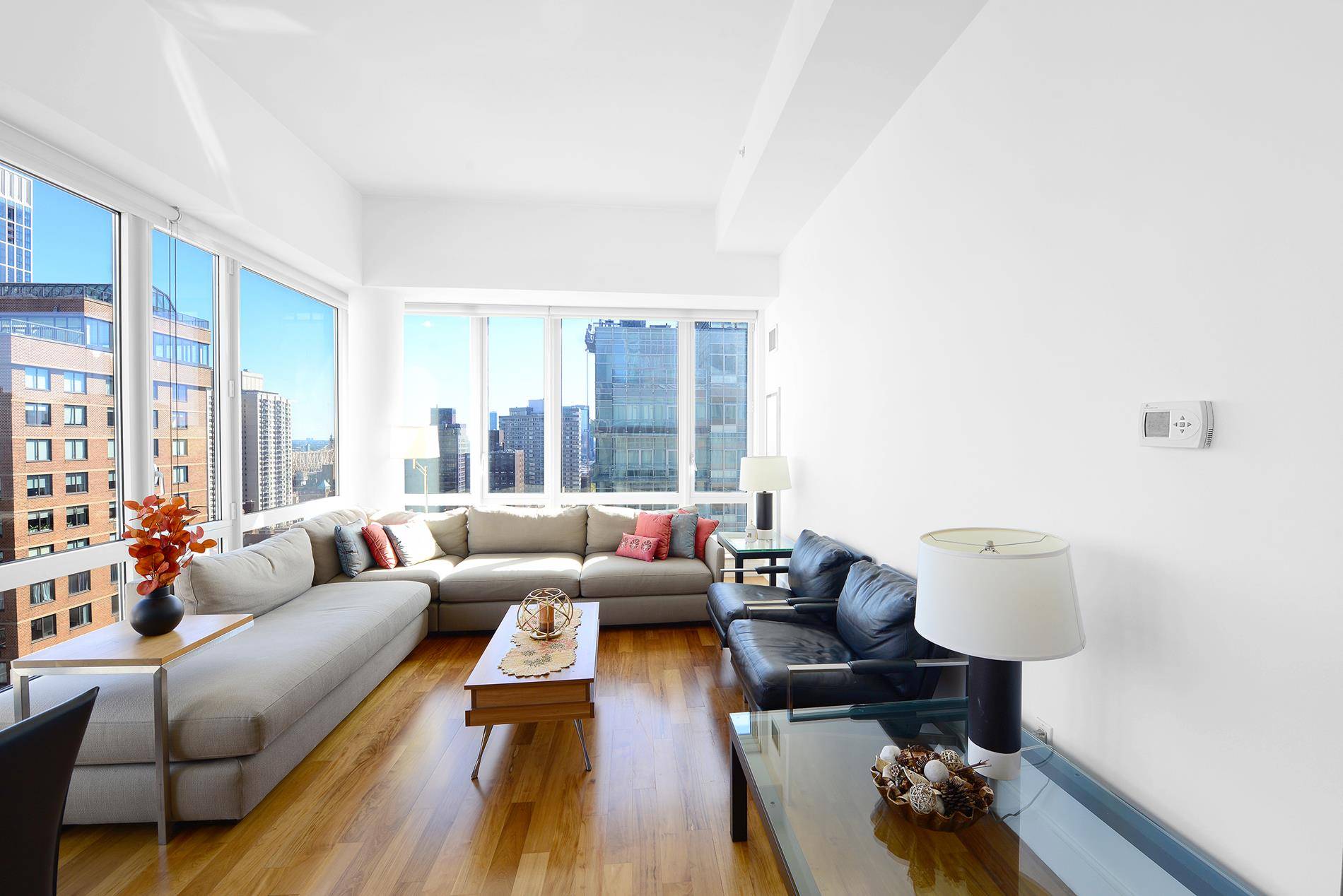 Manhattan, NY 10022,250 E 53rd Street #3302