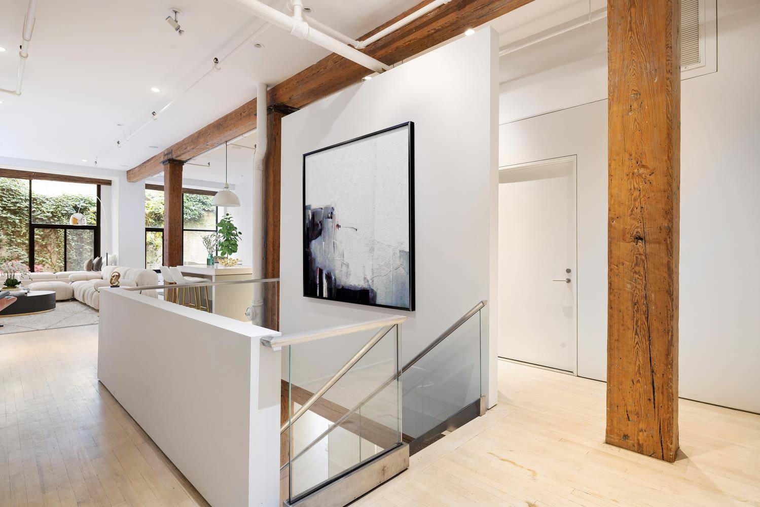 Manhattan, NY 10012,140 THOMPSON Street #1B