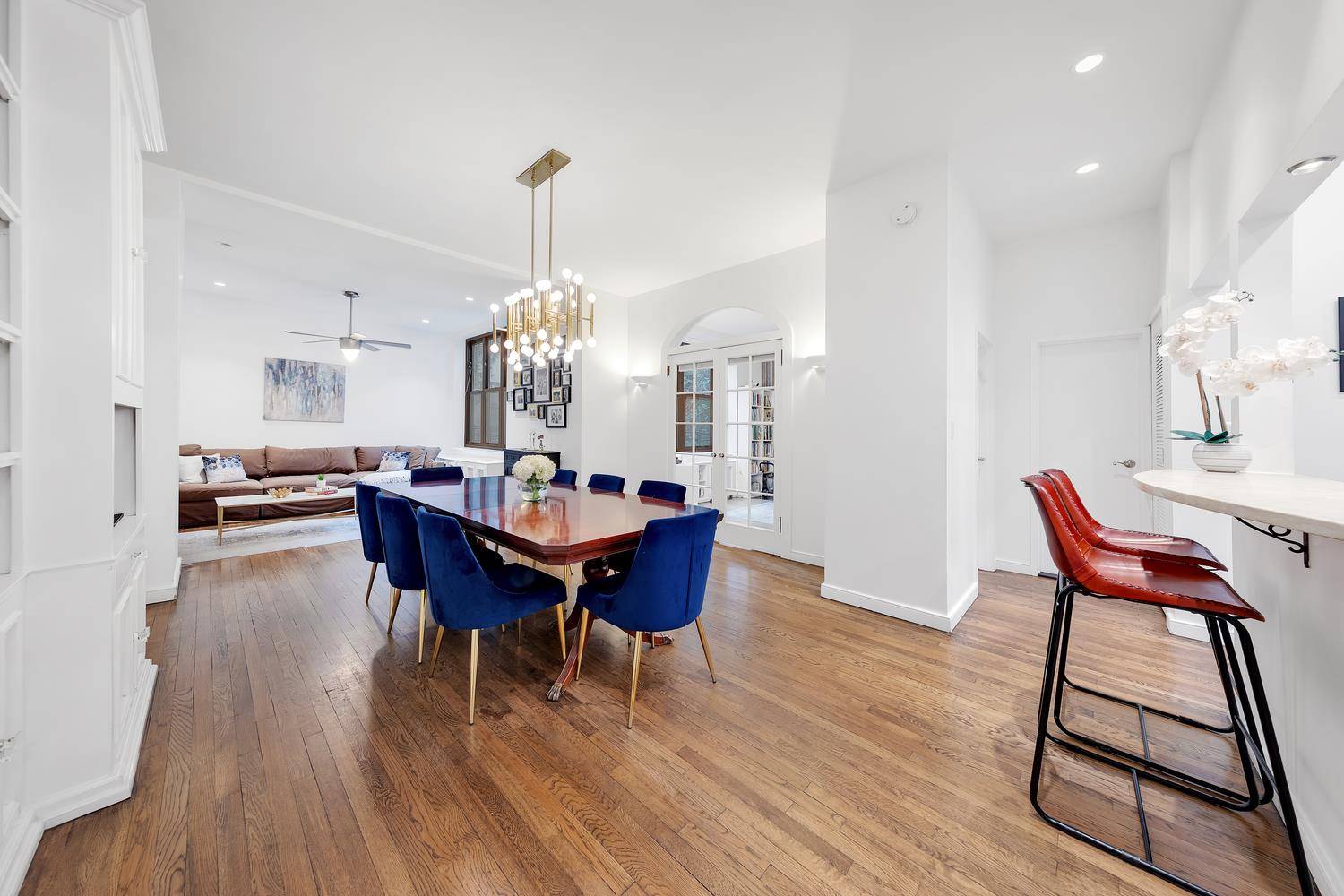 Manhattan, NY 10025,250 W 103RD Street #1C