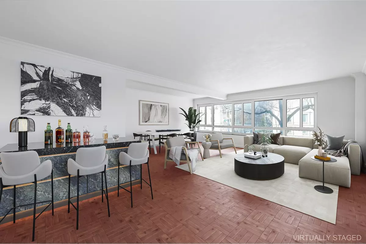 Manhattan, NY 10021,799 PARK Avenue #2B