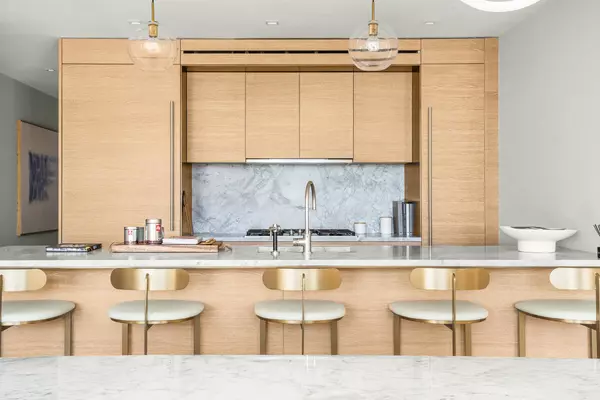 215 W 28TH Street #15A, Manhattan, NY 10001