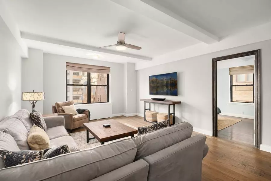 12 W 72nd Street #14DE, Manhattan, NY 10023