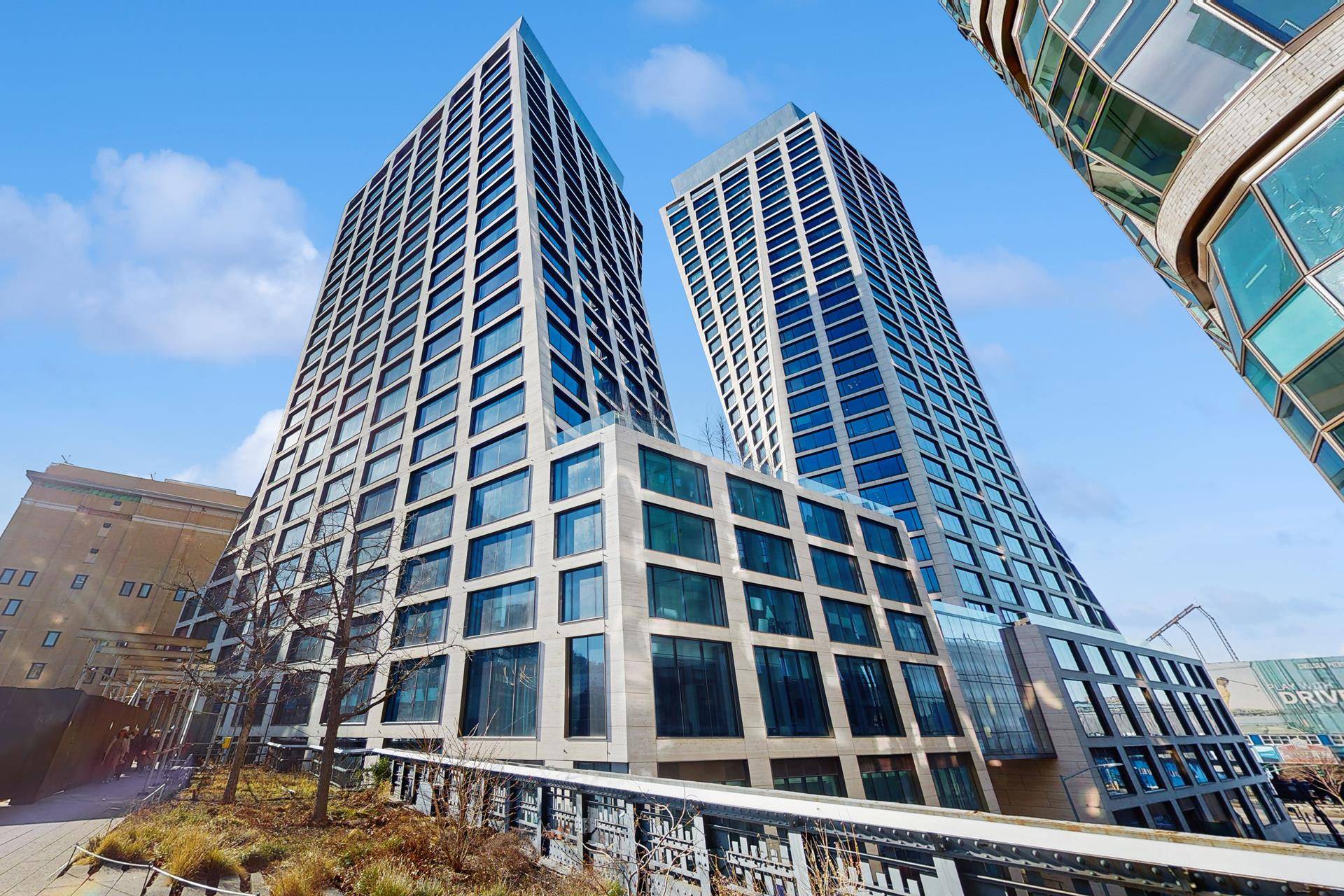 500 W 18TH Street #10D, Manhattan, NY 10011
