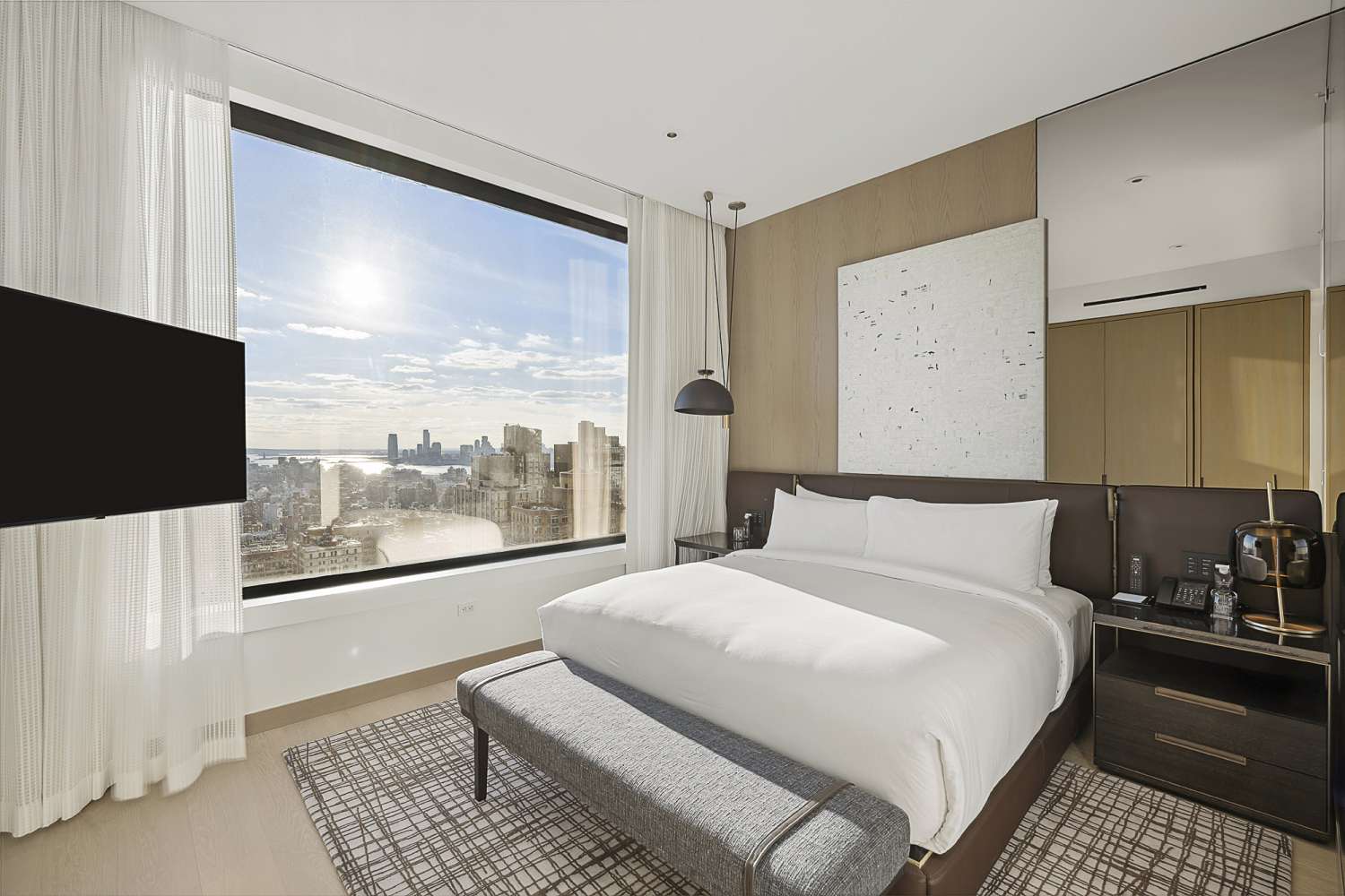 Manhattan, NY 10001,25 W 28TH Street #42A
