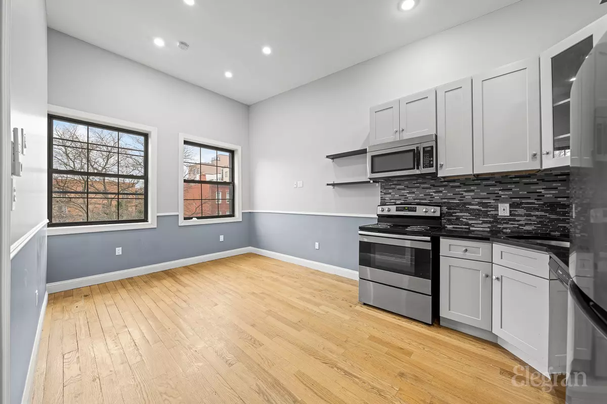 Brooklyn, NY 11205,457 Lafayette Avenue #4