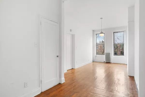 211 SAINT JAMES Place #3C, Brooklyn, NY 11238