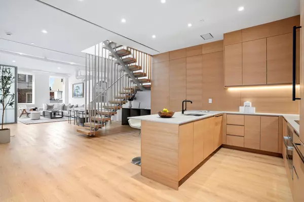 Manhattan, NY 10012,111 WOOSTER Street #PHC