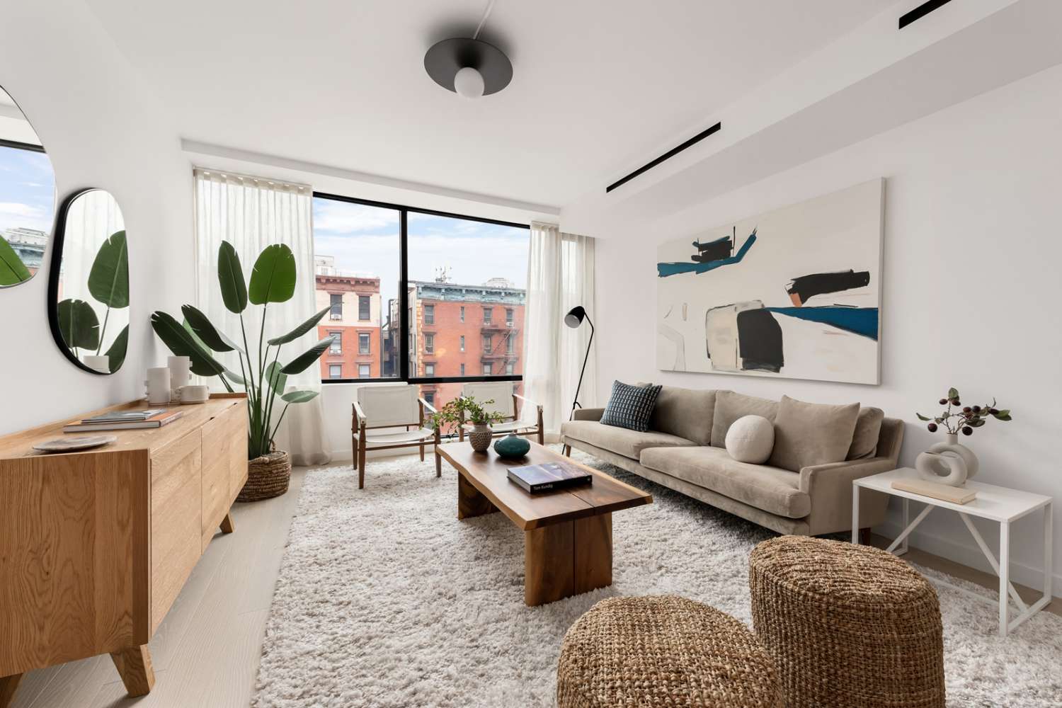 Manhattan, NY 10003,75 1ST Avenue #5D