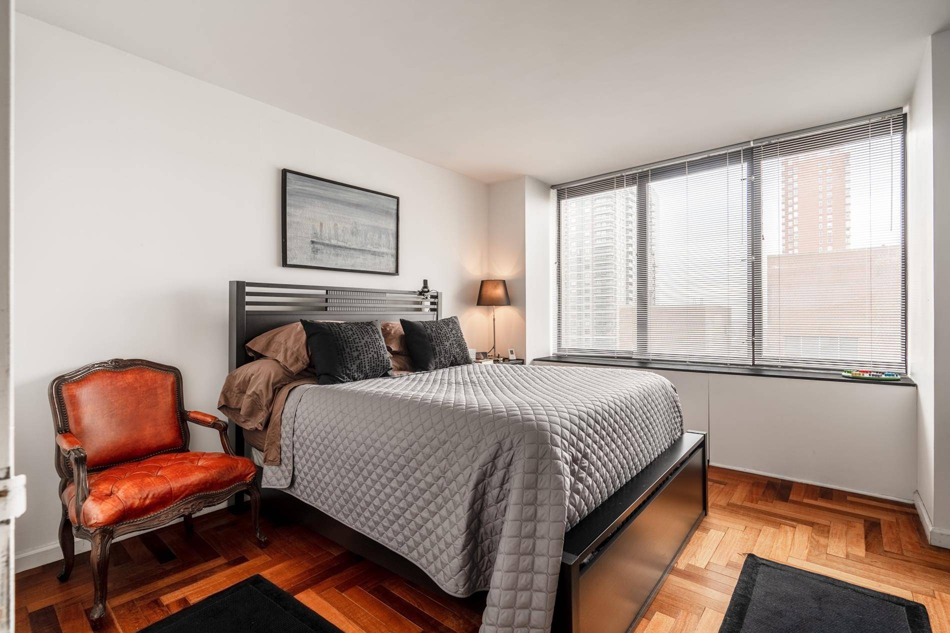 Manhattan, NY 10021,422 E 72nd Street #22-B