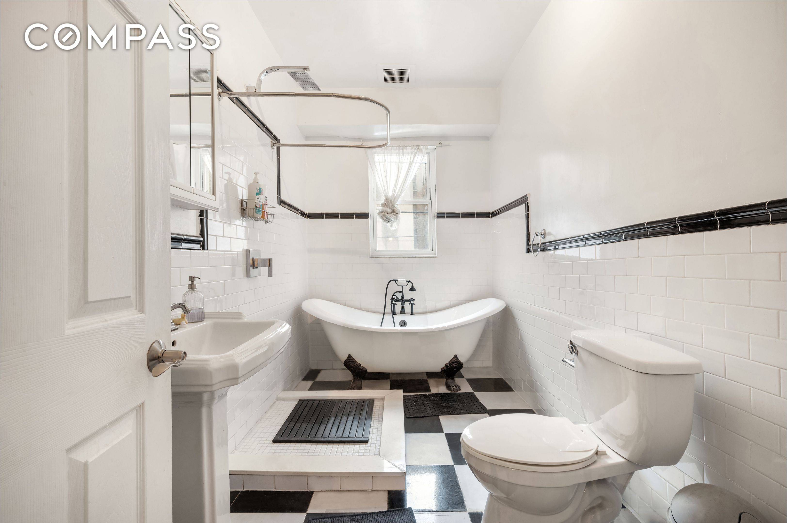 Manhattan, NY 10031,523 W 147th Street