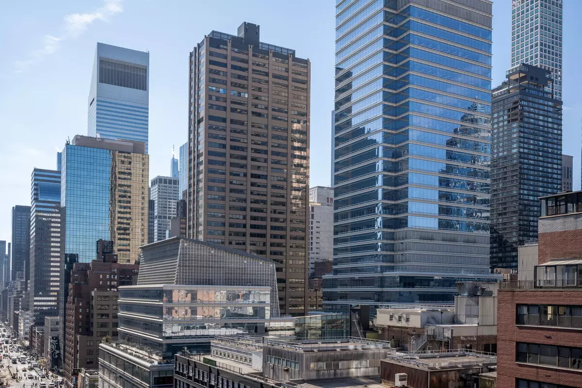 Manhattan, NY 10065,200 E 61ST Street #14B