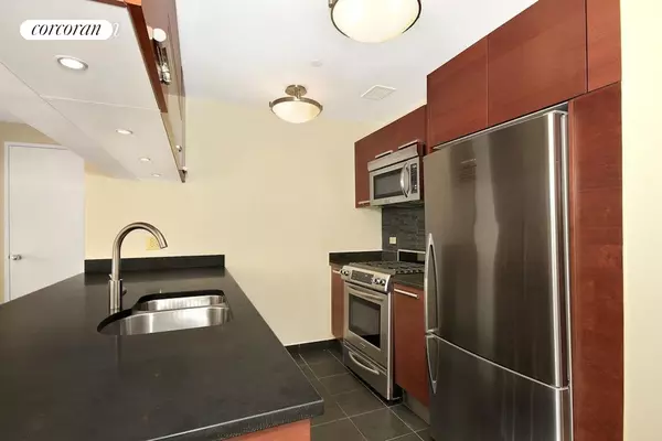 Manhattan, NY 10035,1485 5TH Avenue #16E