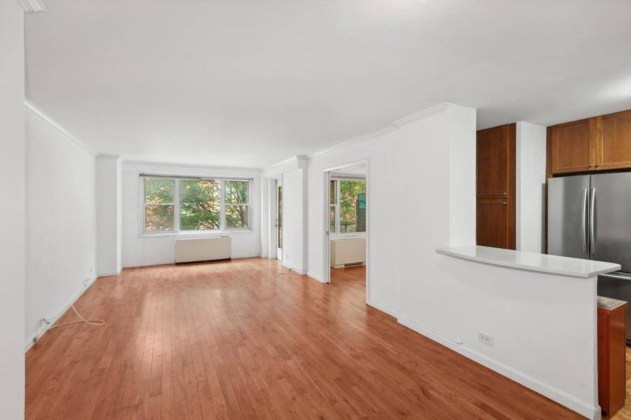 Manhattan, NY 10075,400 E 77th Street #3-A