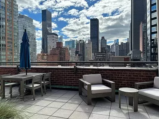 220 E 54TH Street #4J, Manhattan, NY 10022