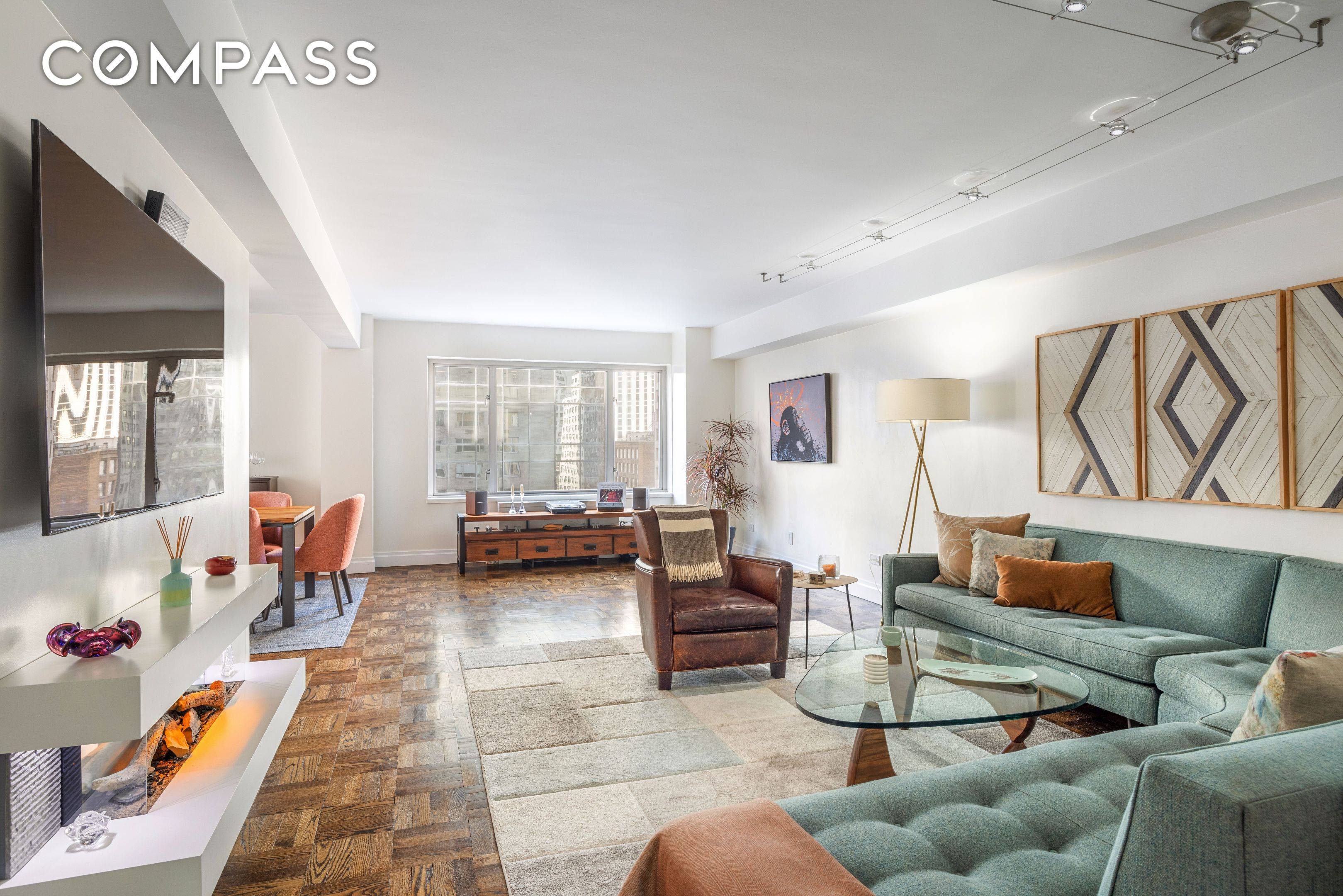 200 E 57th Street #10A,  Manhattan,  NY 10022