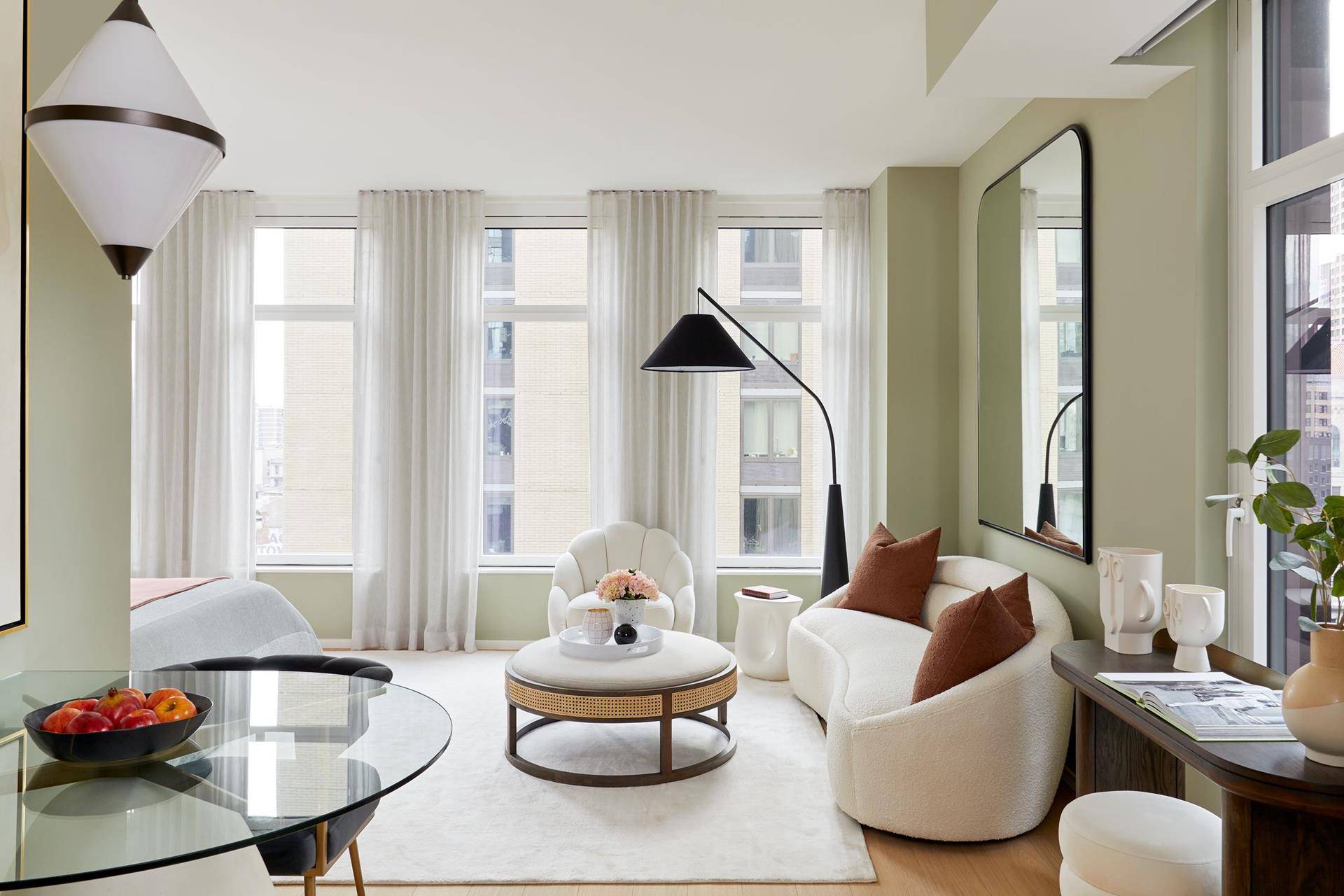 Manhattan, NY 10007,7 DEY Street #19G