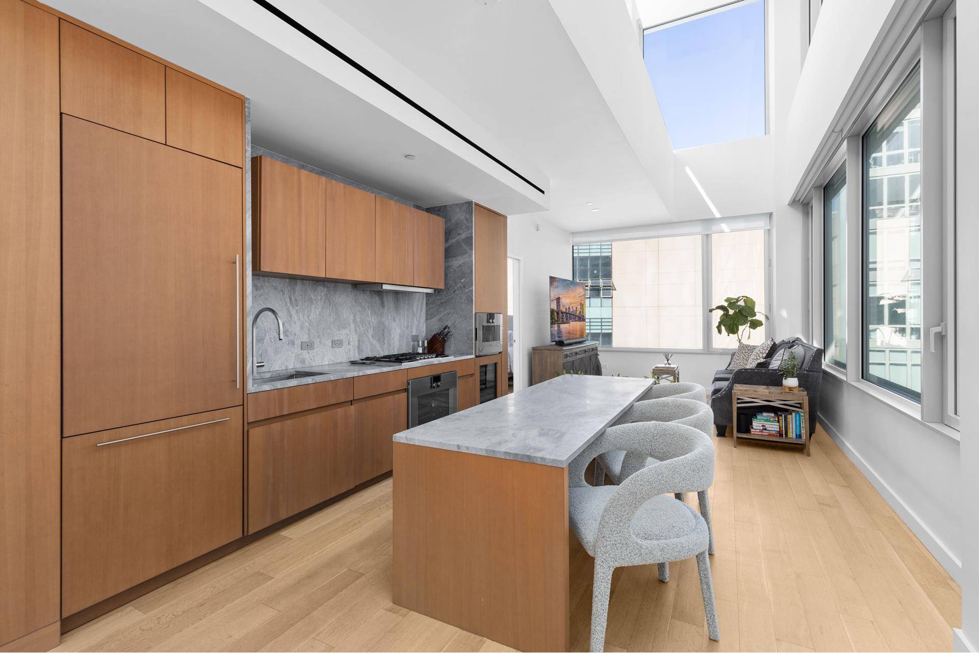 611 W 56TH Street #7E, Manhattan, NY 10019