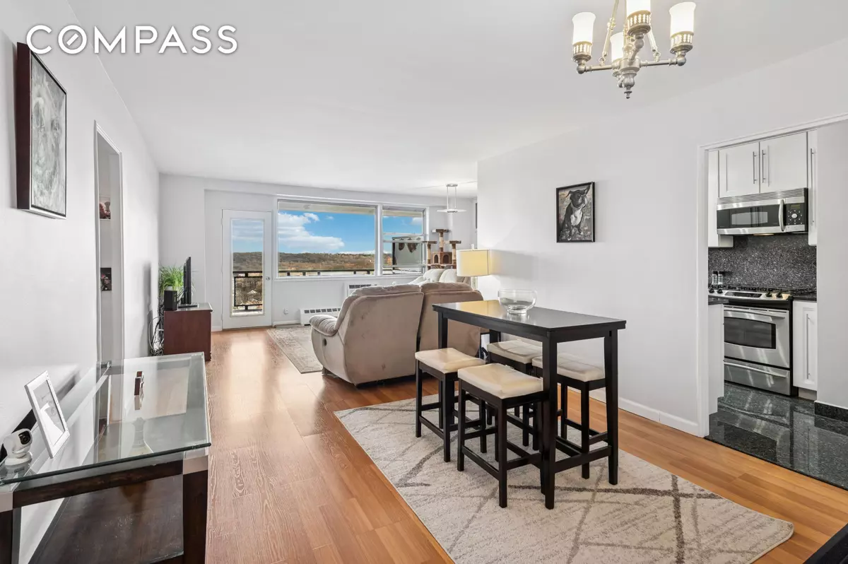 Bronx, NY 10471,5700 Arlington Avenue #7G