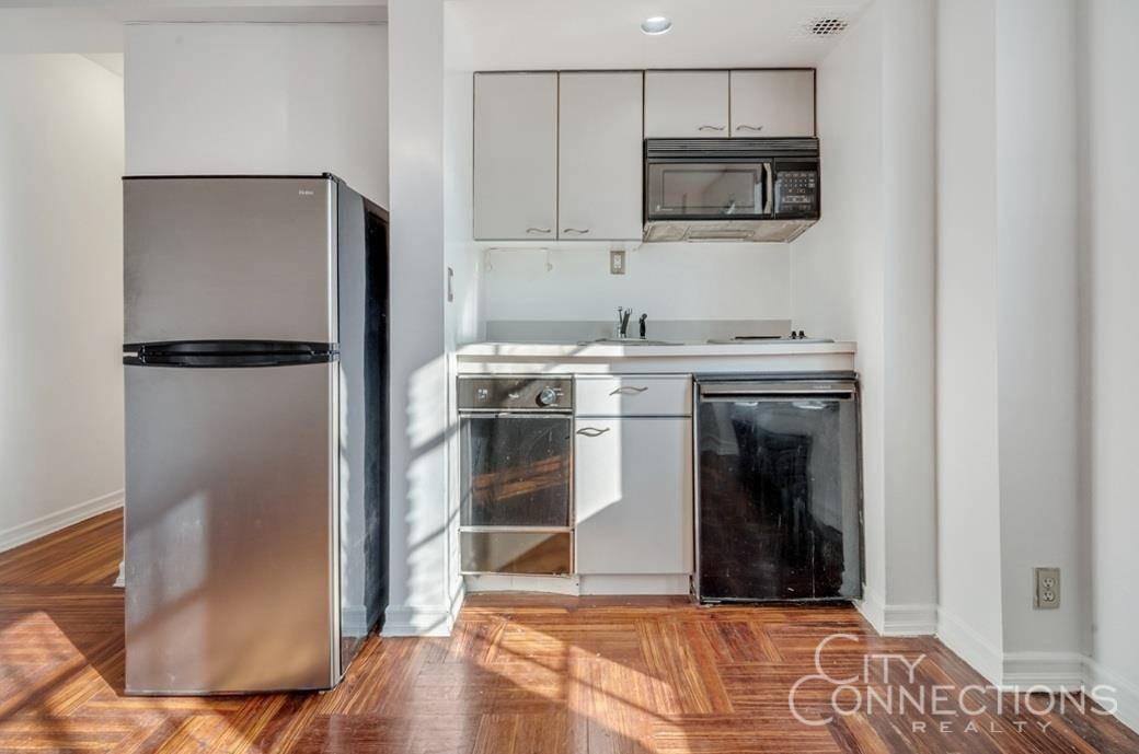 Manhattan, NY 10017,320 E 42nd Street #2517
