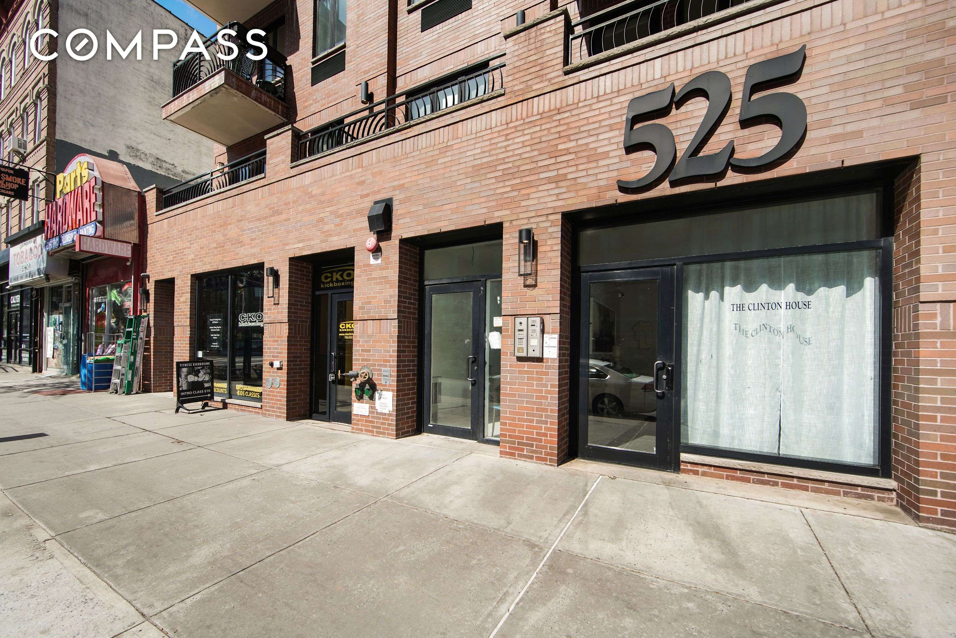 525 Myrtle Avenue #RS2, Brooklyn, NY 11205