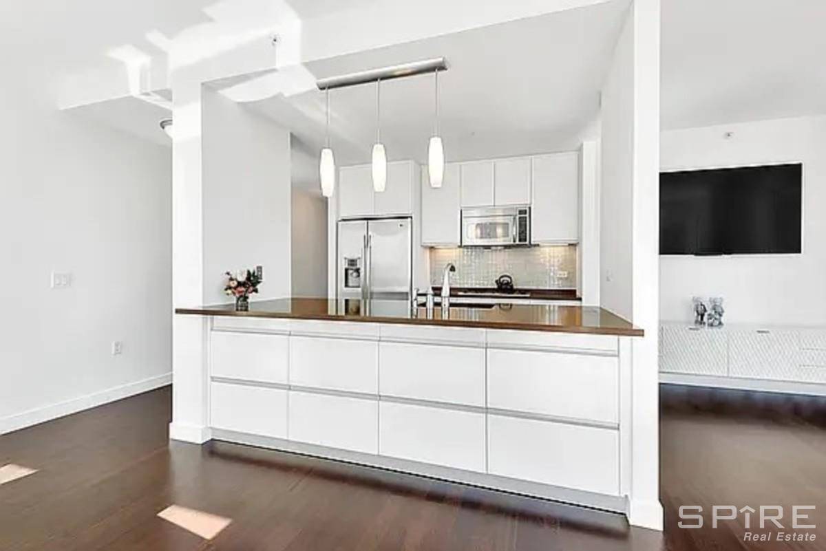 Brooklyn, NY 11201,306 Gold Street #17C