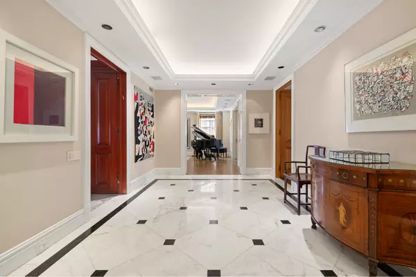 Manhattan, NY 10075,860 PARK Avenue #6
