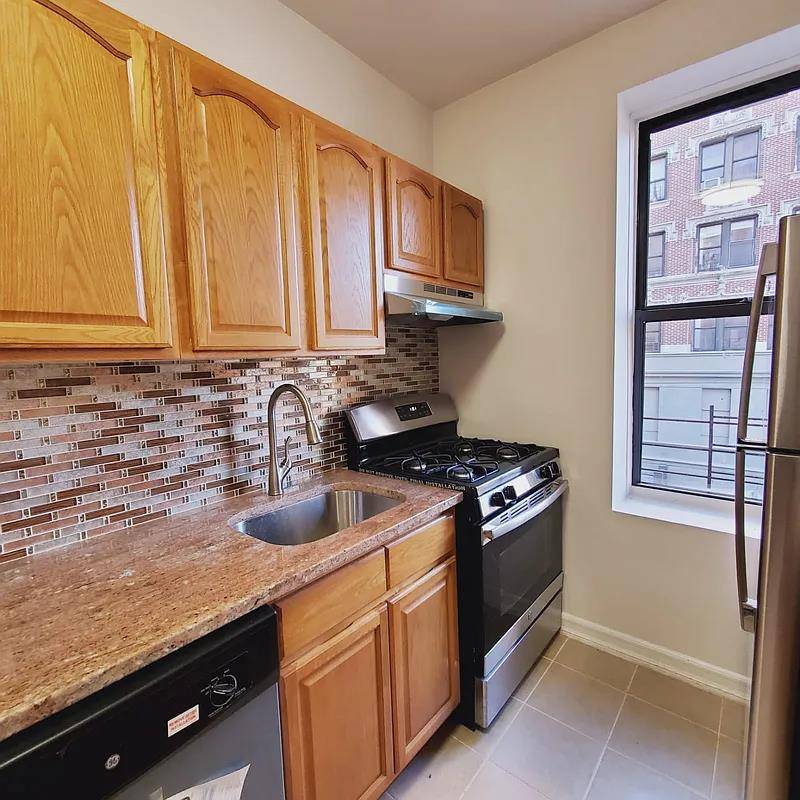 600 W 141st Street #21, Manhattan, NY 10037