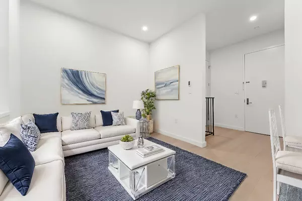 Brooklyn, NY 11215,235 Prospect Park W #201