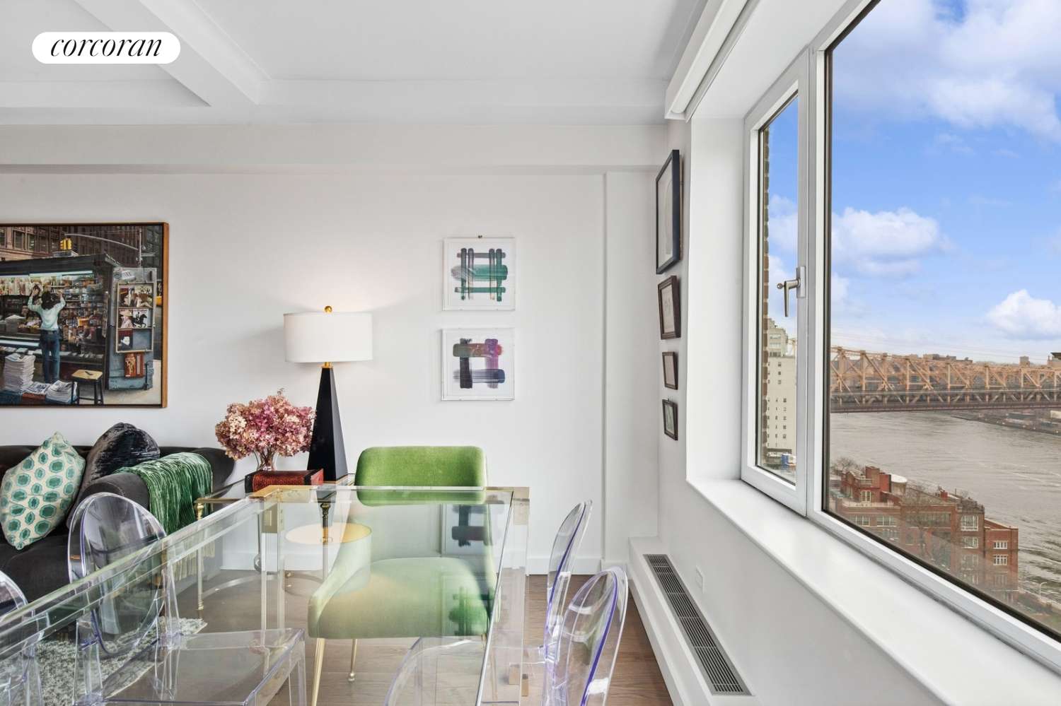Manhattan, NY 10022,2 SUTTON Place S #17F