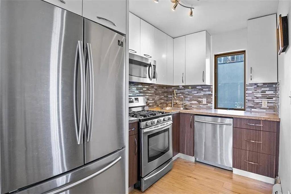 Brooklyn, NY 11235,2934 Brighton 4th Street #4FL