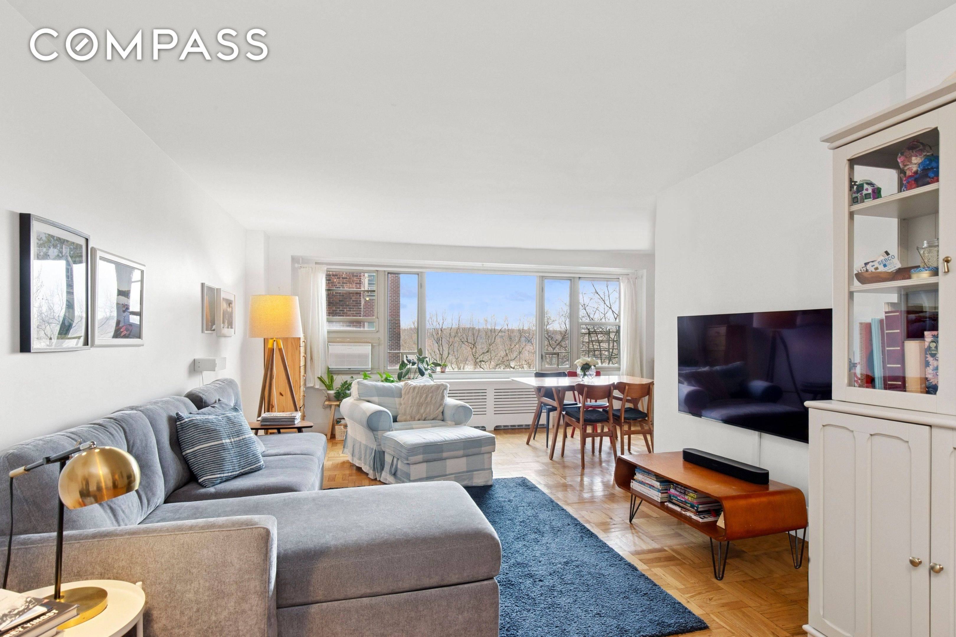 900 W 190th Street #5B, Manhattan, NY 10040