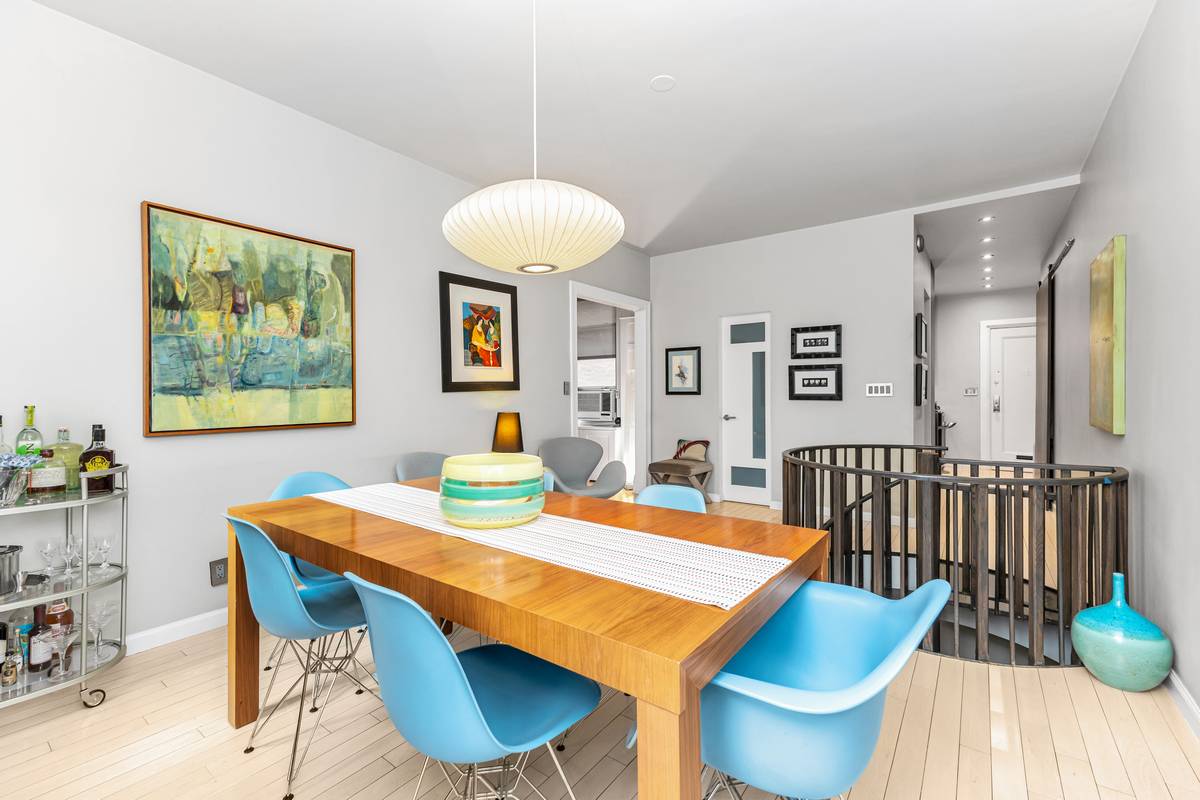 Manhattan, NY 10023,50 W 67TH Street #6/7E