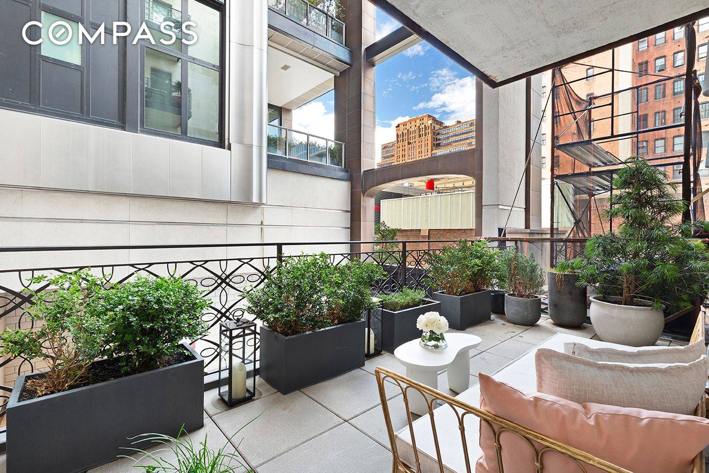 Manhattan, NY 10011,560 W 24th Street #2