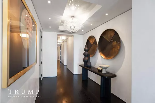 1 Central Park W #39-G, Manhattan, NY 10023