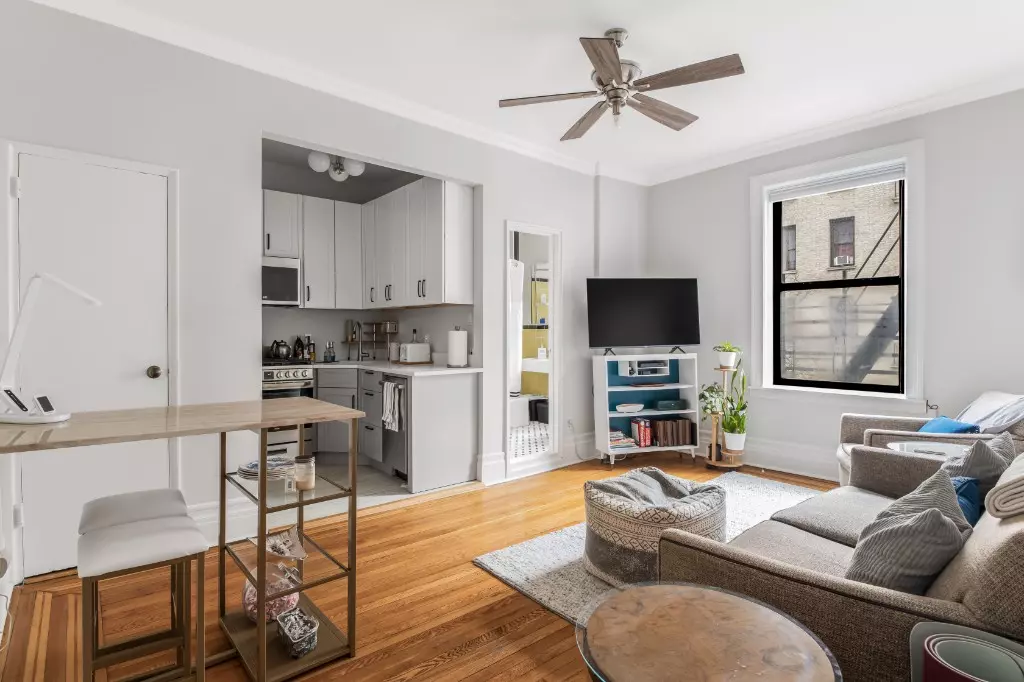 Manhattan, NY 10033,804 W 180th Street #37