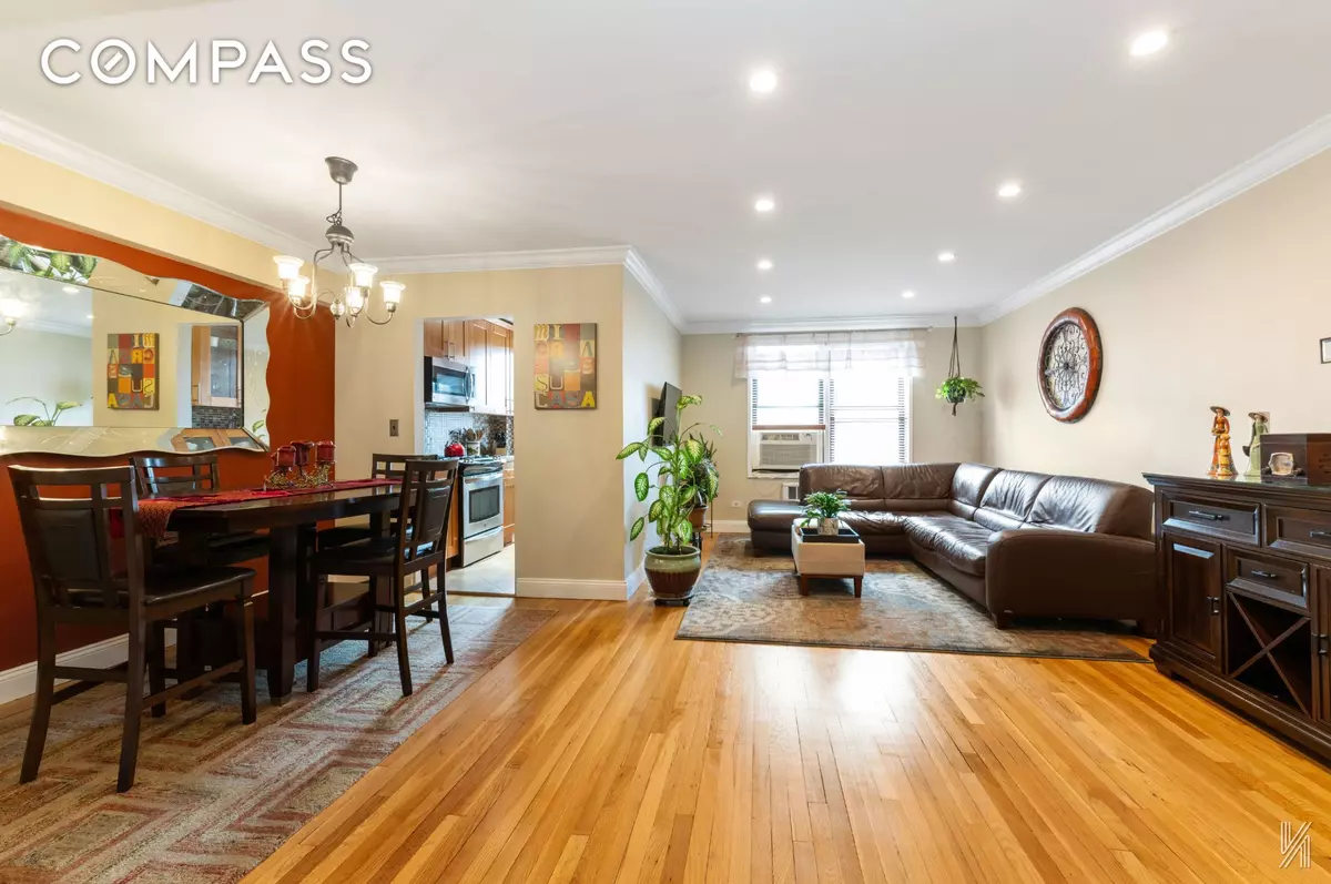 Queens, NY 11372,33-47 91st Street #5H