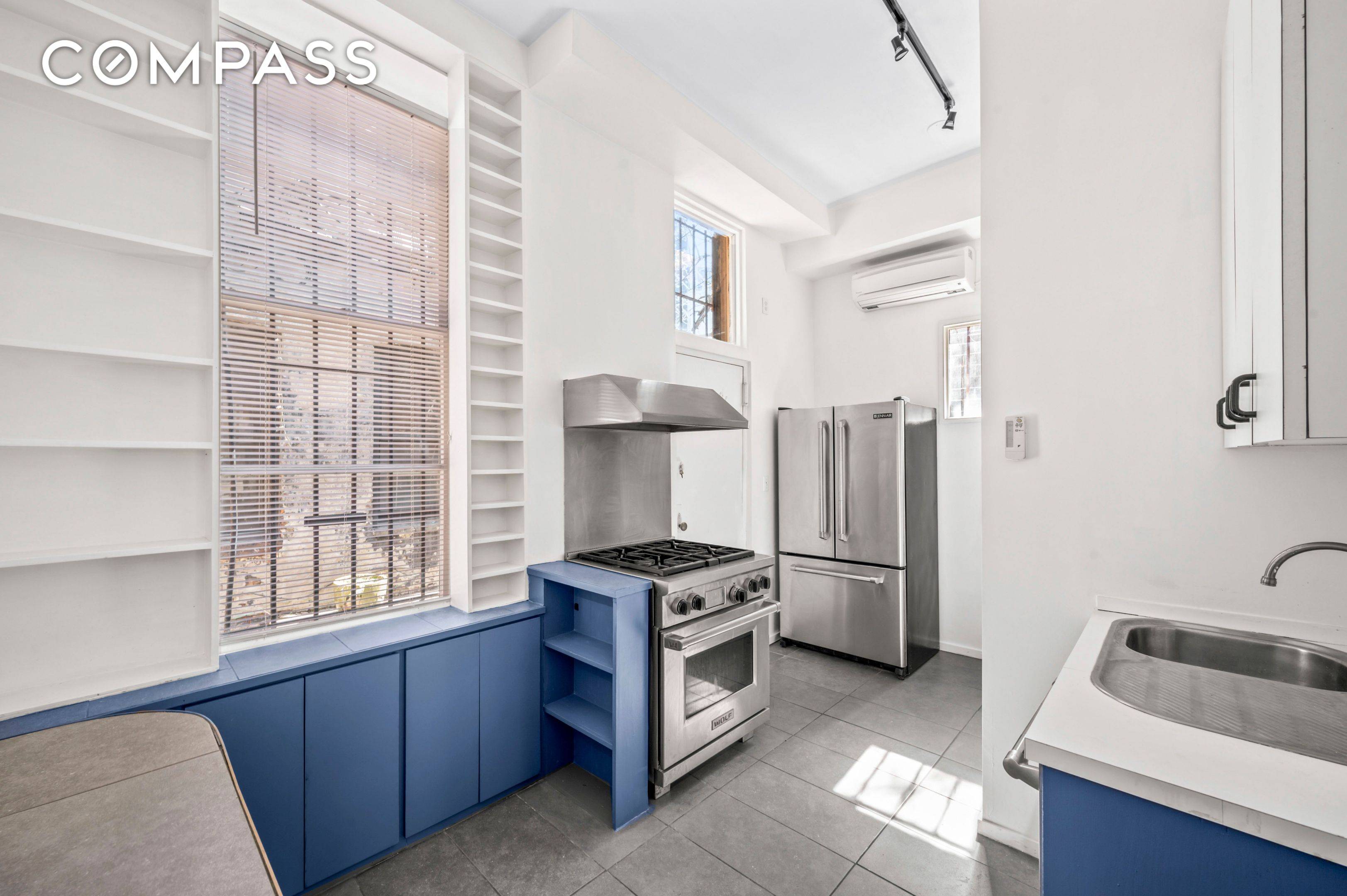 Brooklyn, NY 11249,149 Grand Street #2
