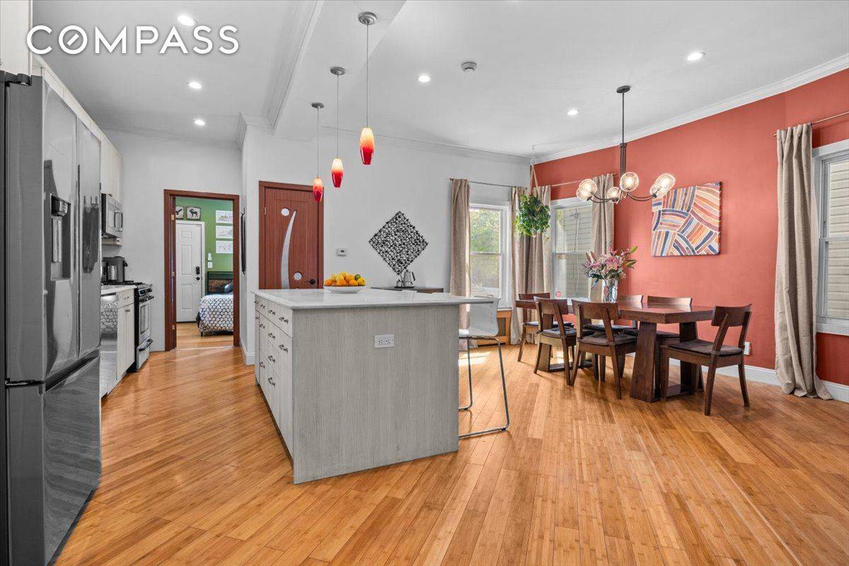513 E 28th Street, Brooklyn, NY 11210