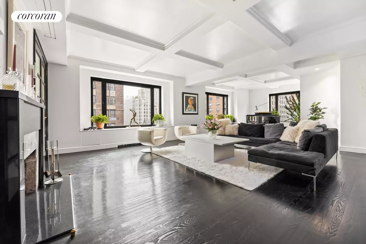 Manhattan, NY 10028,1045 PARK Avenue #10