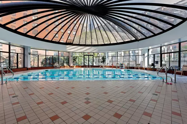 Manhattan, NY 10280,380 RECTOR Place #9J