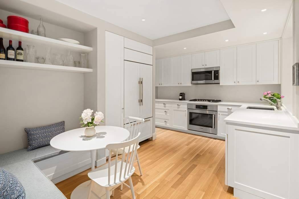 Manhattan, NY 10024,40 W 77th Street #7B
