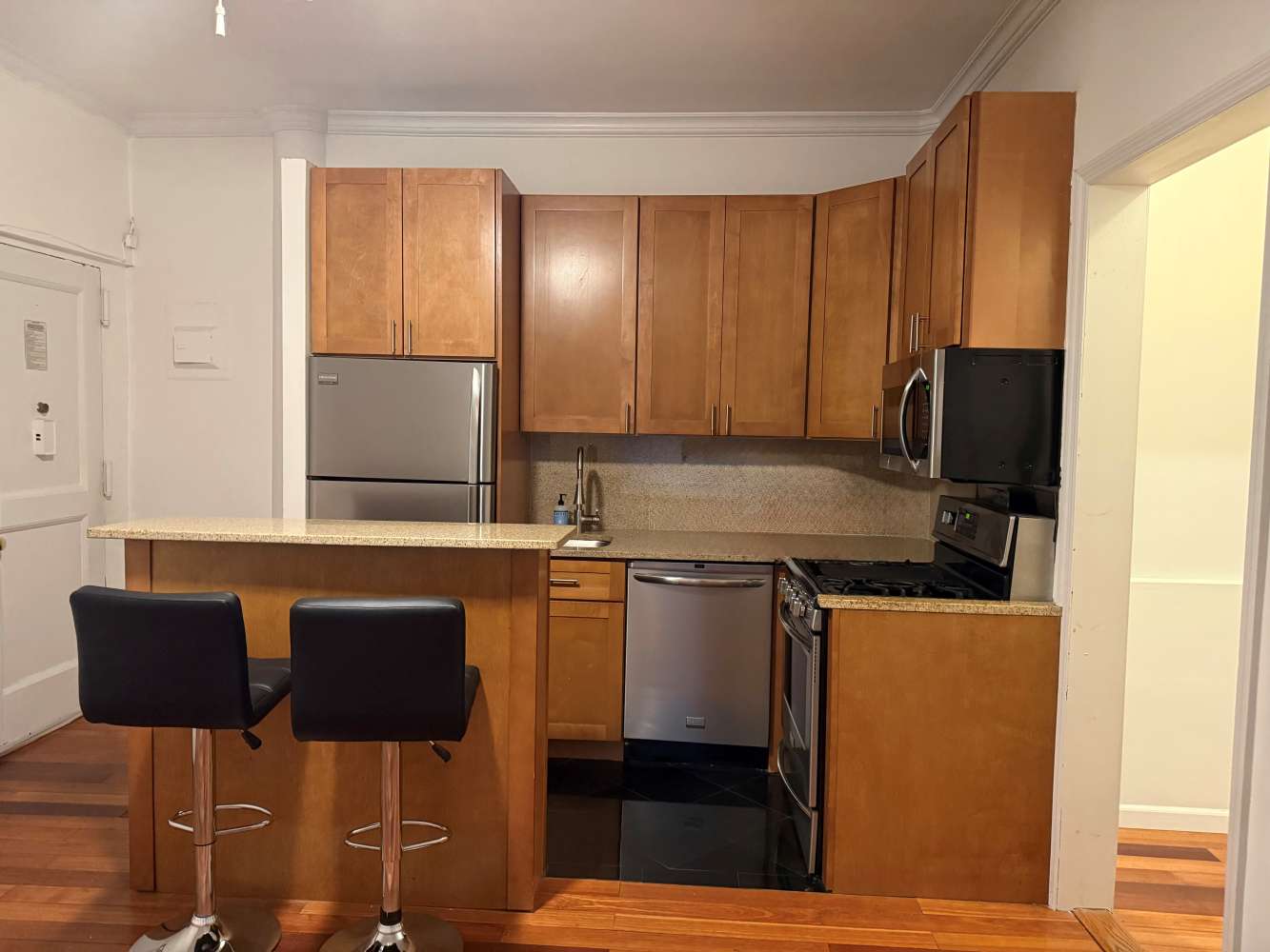 57 W 58TH Street #3H, Manhattan, NY 10019