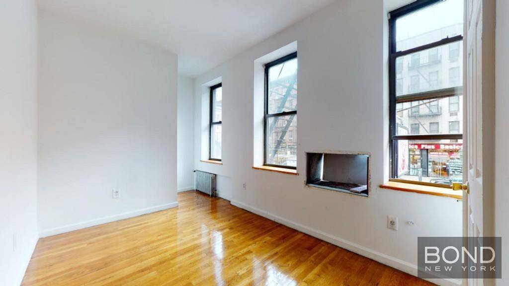 Manhattan, NY 10003,96 3rd Avenue #2F
