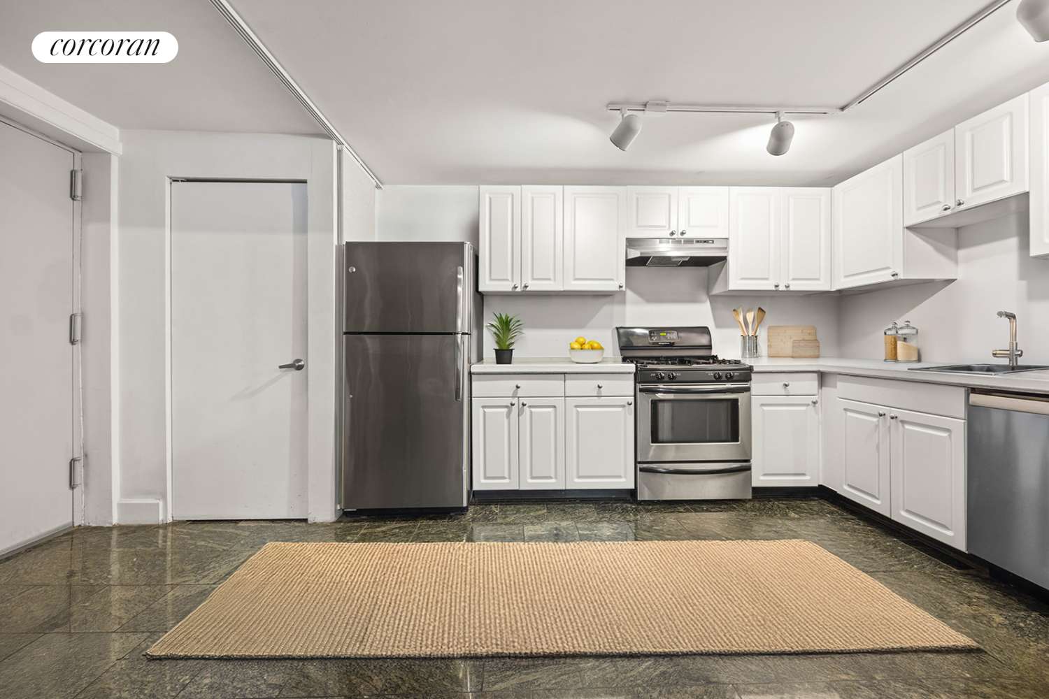 Brooklyn, NY 11201,50 BRIDGE Street #501