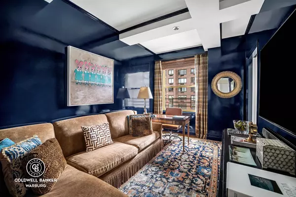 Manhattan, NY 10021,215 E 72ND Street #12E